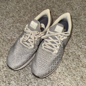 Nike Cream Athletic Shoes with Metallic Texture